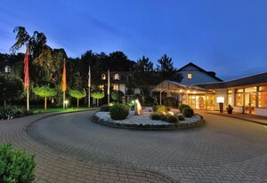 Schnuck, Landhotel – EZ, Du/WC, EG oder OG, inkl. Frühstück