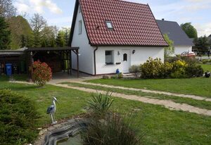 Ferienhaus mit Terrasse und Gartengrundstück