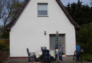 Ferienhaus mit Terrasse und Gartengrundstück