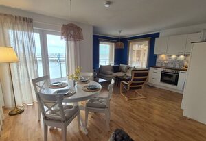 Neu renoviertes schwimmendes Ferienhaus „Fischland“ in Barth