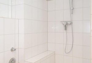 Strandburg – Am Strand: Großzügige 1-Raumwohnung für 2 Personen.