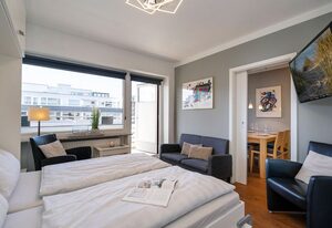 Strandgeflüster – Gemütliches und strandnahes App. mit Westbalkon, PKW-Stellplatz, WLAN.