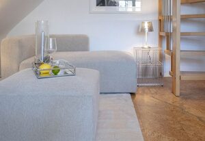 ZWEISITZER – Der 2Sitzer, Gemütlichkeit unter Reet