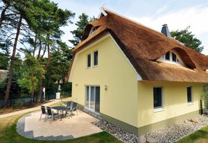 -"Strandvilla - Vier Jahreszeiten" (Doppelhaushälfte)-