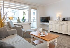 Meeresrauschen – Haus Dünenburg, Elisabethstraße 9 - Diese freundlich eingerichtete 2-Zimmer-Wohnung befindet sich im 3 OG. mit Balkon (Süden) und Garage