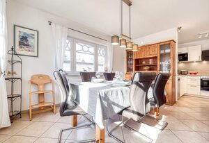 Haus Leni – Ruhig gelegenes Ferienhaus in Strandnähe!