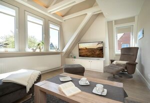 Silwai OG – 3-Zimmer App. für 4 Pers. mit Terrasse, PKW-Stellplatz, WLAN, Haustiere erlaubt.