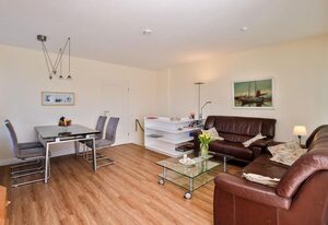 Risgap - Schmidtpott – Gemütliche 3-Zimmer Wohnung für 4 Personen mit Terrasse und großem Garten, WLAN.
