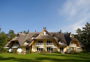 Ferienhaus reetgedeckt I direkt am Meer