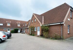 Albatros EG – Modernes 3-Zimmer App. für 3-4 Pers. mit Terrasse, Garten, PKW-Stellplatz, WLAN.