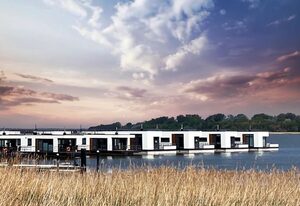 Floating Hideaway- Coco de Mer