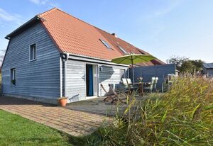 Ostseelandhaus mit Südterrasse und Teich OFC 07