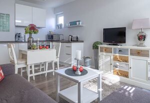 Kaisers Home – Moderne 2-Zimmerwohnung mit tollem Weitblick in ruhiger Lage