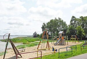 ruhig gelegene Fewo mit Terrasse nahe dem Strelasund