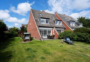 Meeresgarten – Modernes Haus für 6 Pers. mit Terrasse, PKW-Stellplatz, WLAN, Haustiere erlaubt.