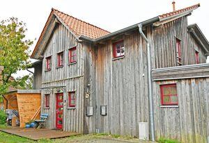 Ferienwohnung mit Dachterrasse/Kamin nahe dem Strelasund