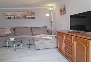 Ferienhaus Figelski mit Terrasse in Sassnitz – Ferienhaus Figelski in Sassnitz mit Terrasse