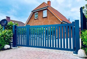 Sylt Seascape I – Zentraler Luxus Bungalow für 4 Personen mit Sauna, Garten, PKW-Stellplatz, WLAN.