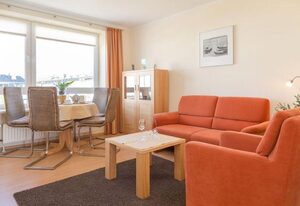 Kurt`s Island – In der Friedrichstraße: 2,5 Zimmerappartement mit Balkon
