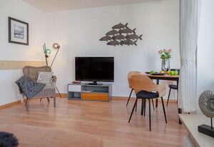 HBS22-2 – 2-Zimmerwhg. in ruhiger Lage für 3 Personen mit Balkon & Stellplatz