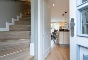 Haus Shelly – 3-Zimmer Haus für 5 Personen: Terrasse, 2 Stellplätze, WLAN. Haustier erlaubt.