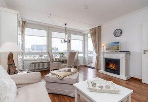 Seeblick – Modernes und zentrales App. für 2 Pers. mit Balkon, PKW-Stellplatz, WLAN.