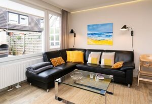Süderliebe – Modernes Haus für 6 Pers. mit Terrasse, PKW-Stellplatz, WLAN. Haustiere erlaubt.