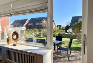 Bootshaus – Modernes Ferienhaus für 6 Pers. mit Terrasse, PKW-Stellplatz, WLAN.
