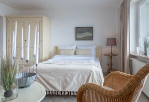Weite & Wellen – 2-Zimmerwohnung mit Meerblick und Südbalkon