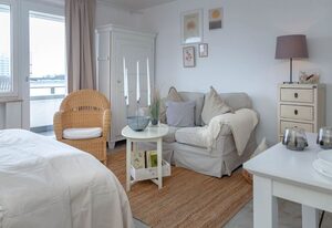 Weite & Wellen – 2-Zimmerwohnung mit Meerblick und Südbalkon