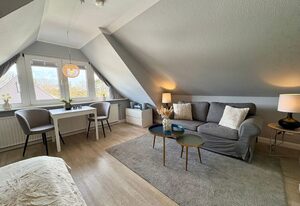 Haus Eberhardt – Appartement 1, 65qm mit 2 Schlafzimmern für bis zu 4 Personen