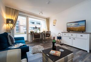 Meeresrauschen – Schönes 2-Zimmer App., strandnah, Balkon mit Meerblick, WLAN. Haustiere erlaubt.
