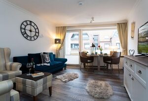 Meeresrauschen – Schönes 2-Zimmer App., strandnah, Balkon mit Meerblick, WLAN. Haustiere erlaubt.