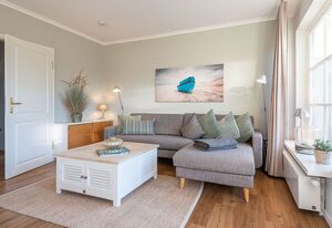 Haus Dünenwall, App. 3 – Strandnahe, gemütliche 2-Zimmer-Ferienwohnung mit ca. 50 m² für 2 Personen