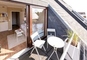 Nest am Dorfteich, App. 21 – Gemütliche 2-Zimmer DG-Ferienwohnung auf ca. 40 m² Wohnfläche, für 2 Personen