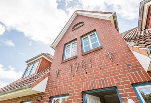 Peethuus – Gemütliches Hausteil mit Dorfteich-Nähe in Wenningstedt für bis zu 5 Personen