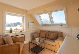 Haus Sonnenstrahl, Whg. 2 – Schöne 2-Zimmerferienwohnung im Obergeschoss auf ca. 40 m² für bis zu 2 Personen