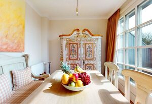 Lee Biberhüs – Gemütliche Wohnung unter Reet im Landhausstil im traditionellen Archsum.