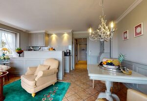 Sylt pur – Exklusive Luxus-Wohnung  in ruhiger Lage am Munkmarscher Wattenmeer.
