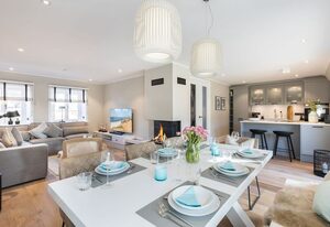 Middenhus am Risgap – Neues Luxus-Hausteil unter Reet, auf ca. 167 m² für bis zu 6 Personen