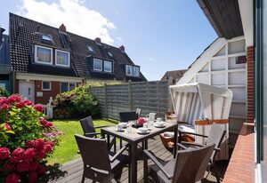 Meeresstern – Schönes Haus für 6 Pers. mit Terrasse, PKW-Stellplatz, WLAN. Haustiere erlaubt.