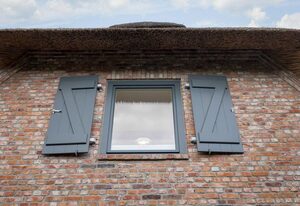 Alte Liebe – 5 Sterne Reetdachhaus für 7 Pers. mit Sauna, Garten, Stellplatz, WLAN, Haustiere