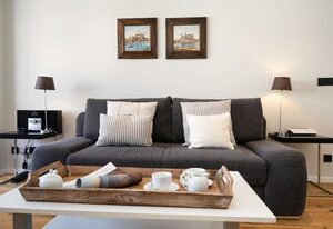 Nordsee – Modernes und zentrales 2-Zimmer App. mit Balkon, WLAN. Haustiere erlaubt.