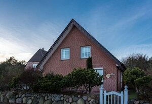 Seerose Sylt – Moderne 3-Zimmer Ferienwohnung mit Dünenblick und Balkon