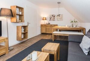 Seerose Sylt – Moderne 3-Zimmer Ferienwohnung mit Dünenblick und Balkon