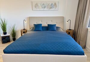 Dünenblick – Strandnahes App. mit Balkon, PKW-Stellplatz, WLAN. Haustiere erlaubt.