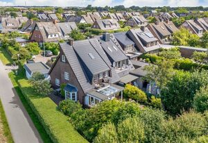 Seabiscuit – Stillvolles Ferienhaus für 5 Pers. in traumhafter Lage an den Tinnumer Wiesen