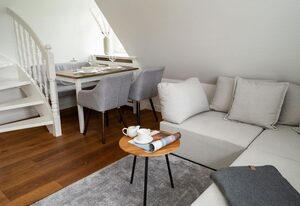 Friesenstübchen – Modernes App. für bis zu 3 Pers. in Stadt- und Strandnähe, inkl. Parkplatz.