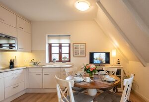 Haus Mittelstr. Whg. 3 OG links – Gemütliche 3-Zimmerwohnung auf ca 60 m² für bis 4 Personen in beliebter Wohnlage