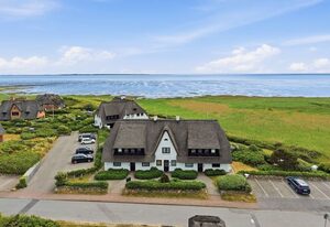 Wattkieker-Steinum – Ferienwohnung unter Reet mit atemberaubenden Blick auf das Wattenmeer